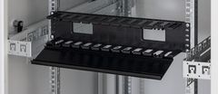 Triton 19' vyväzovací panel 2U plastový RAL9005