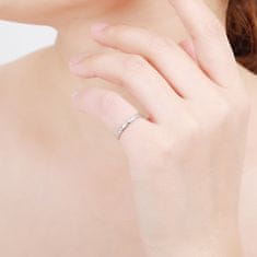 MOISS Elegantný strieborný prsteň s čírymi zirkónmi R00019 (Obvod 45 mm)