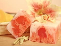 L´Cosmetics Prírodné ručne robené mydlo bez SLS - Biele broskyňové kvety a mangový olej 100g +/-6%