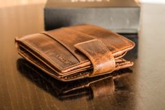 Lagen kožená peňaženka Cash Saver MAX Brick