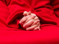 Froster Červená hrejivá deka s rukávmi pre pár