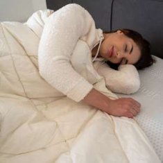 Vitapur Celoročná deka z bambusových vlákien, 200x200 cm - Dýchacia a odvádzajúca vlhkosť pre celoročné pohodlie.