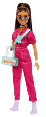 Mattel Barbie Deluxe módna bábika - V nohavicovom kostýme HPL75