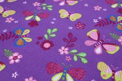 Vopi Detský kusový koberec Motýlik 5291 fialový 80x120