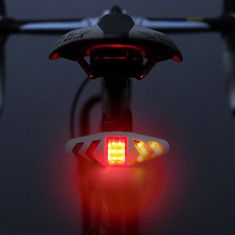 Northix Inteligentná cyklistická lampa s funkciou blikania 
