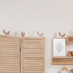 Funlife Samolepky na stenu pre deti vzorované veveričky 7 x 8 cm