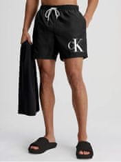 Calvin Klein Pánska sada - kúpacie kraťasy a osuška KM0KM00849-BEH (Veľkosť L)