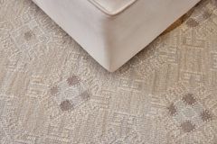 Diamond Carpets Ručne viazaný kusový koberec Anantara DESP P71 White Mix 80x150