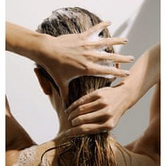 Nivea Šampón pre oslňujúci lesk vlasov Diamond Gloss (Objem 400 ml)