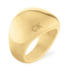 Calvin Klein Masívny pozlátený prsteň Trends 35000441 (Obvod 56 mm)