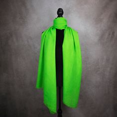 VegaLM Zimný šál z Merino vlny v zelenej farbe, Vyrobený na Slovensku