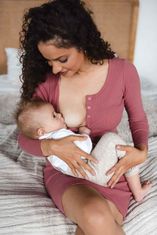 milk & love Tehotenské a dojčiace šaty rebrované Tummy čierna L Čierna