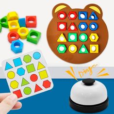 Netscroll Sada 2 vzdelávacích didaktických hier, spoznávame farby a geometrické tvary, rozvíjame logické myslenie a ručnú motoriku, farebné guličky, zvonček, tvary a karty, Bundle