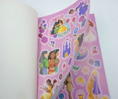 Disney Disney Maxi Omaľovánky s nálepkami - Princezné