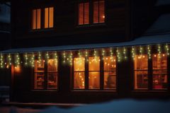 Aga Vianočný svetelný záves 100 LED Teplá biela