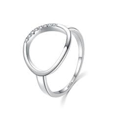 MOISS Elegantný strieborný prsteň so zirkónmi R0001901 (Obvod 48 mm)