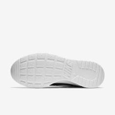 Nike Tanjun Shoes pre ženy, 35.5 EU, US5, Tenisky, Black/White, Čierna, 812655-011