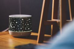 DREAM TIME AROMA DIFFUsaR, HUMIDIFIER AND NIGHT-LIGHT