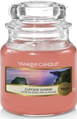 Yankee Candle Klasická vonná sviečka v malom skle Cliffside Sunrise 104 g
