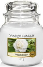 Yankee Candle Klasická vonná sviečka v sklenenom obale Camellia Blossom