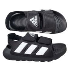 Adidas Sandále čierna 33 EU Altaswim 2.0