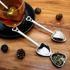 HOME & MARKER® Unikátne nerezové sitko na čaj a lyžička v tvare srdca (1 ks) | INFUSPOON