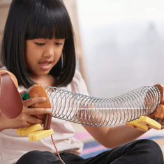 Disney Slinky originálna hovoriaca akčná figúrka