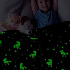 Netscroll Deka pre deti, ktorá svieti vo tme, LuminousBlanket, ružová