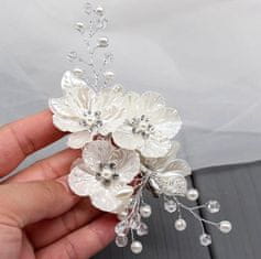 Camerazar Elegantný svadobný hrebeň do vlasov, strieborný s perlami a kvetom, 17x10 cm