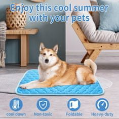 Netscroll Chladiaca podložka pre psa alebo mačku, chladiaca poduška pre zvieratá pomáha regulovať telesnú teplotu, odolná voči škrabancom, pratelná, protišmyková, vodotesná spodná strana, 100x70 cm, CoolingMat