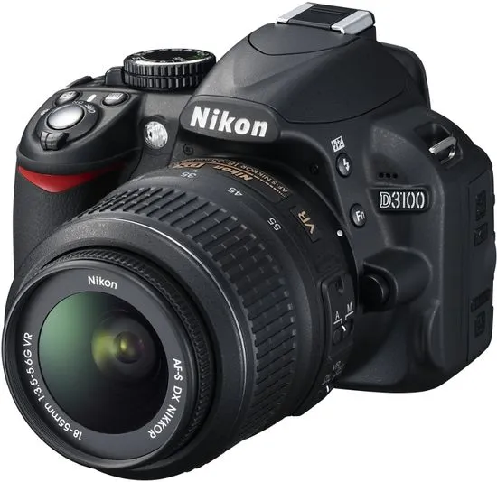 Nikon D3100 + 18-55 AF-S DX VR