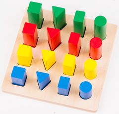 Montessori Rebrík - geometrické telesá