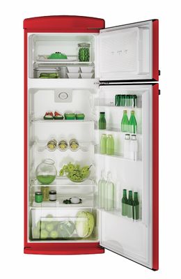  Praktické, pohodlné a funkčné vnútorné usporiadanie chladničky Candy CVRDS 6174RH 