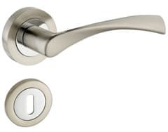 Infinity Line Laura 100 satina/chróm - kľučka na dvere - pre izbový kľúč