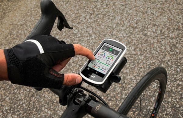 Cyklistická GPS navigácia Garmin Edge 1030 PRO Bundle, mapy Európy, topografická mapa SR, GPS, Glonass, navigácia, prepočítavanie trasy, vodeodolná, veľký farebný dotykový displej