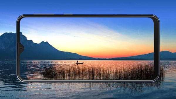 Samsung Galaxy M20, veľký displej Full HD +
