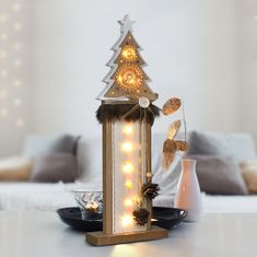 Solight vianočné LED drevená dekorácia, stromček, 2x AA