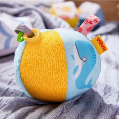 HABA Textilná lopta s aktivitami pre bábätká Morský svet