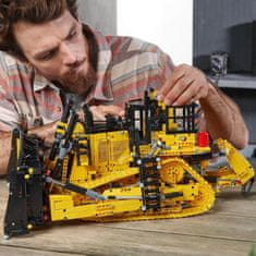 LEGO Technic 42131 Buldozér Cat D11 ovládaný aplikáciou