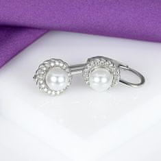 Brilio Silver Elegantné strieborné náušnice s perlami EA229W