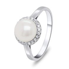Brilio Silver Elegantný strieborný prsteň s perlou a zirkónmi RI034W (Obvod 52 mm)