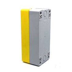 Tracon Electric Krabicová zostava k tlačidlám žltá - 3x otvor 70x167x65mm