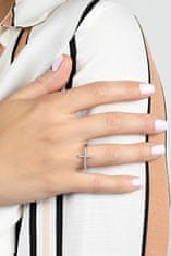 Brilio Silver Blyštivé dámsky prsteň s čírymi zirkónmi RI017W (Obvod 50 mm)
