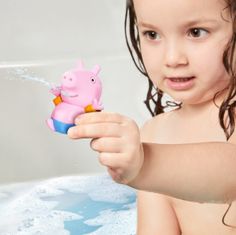 TOOMIES - Prasiatko Peppa Pig, mamička a Tom - striekajúce hračky do vody