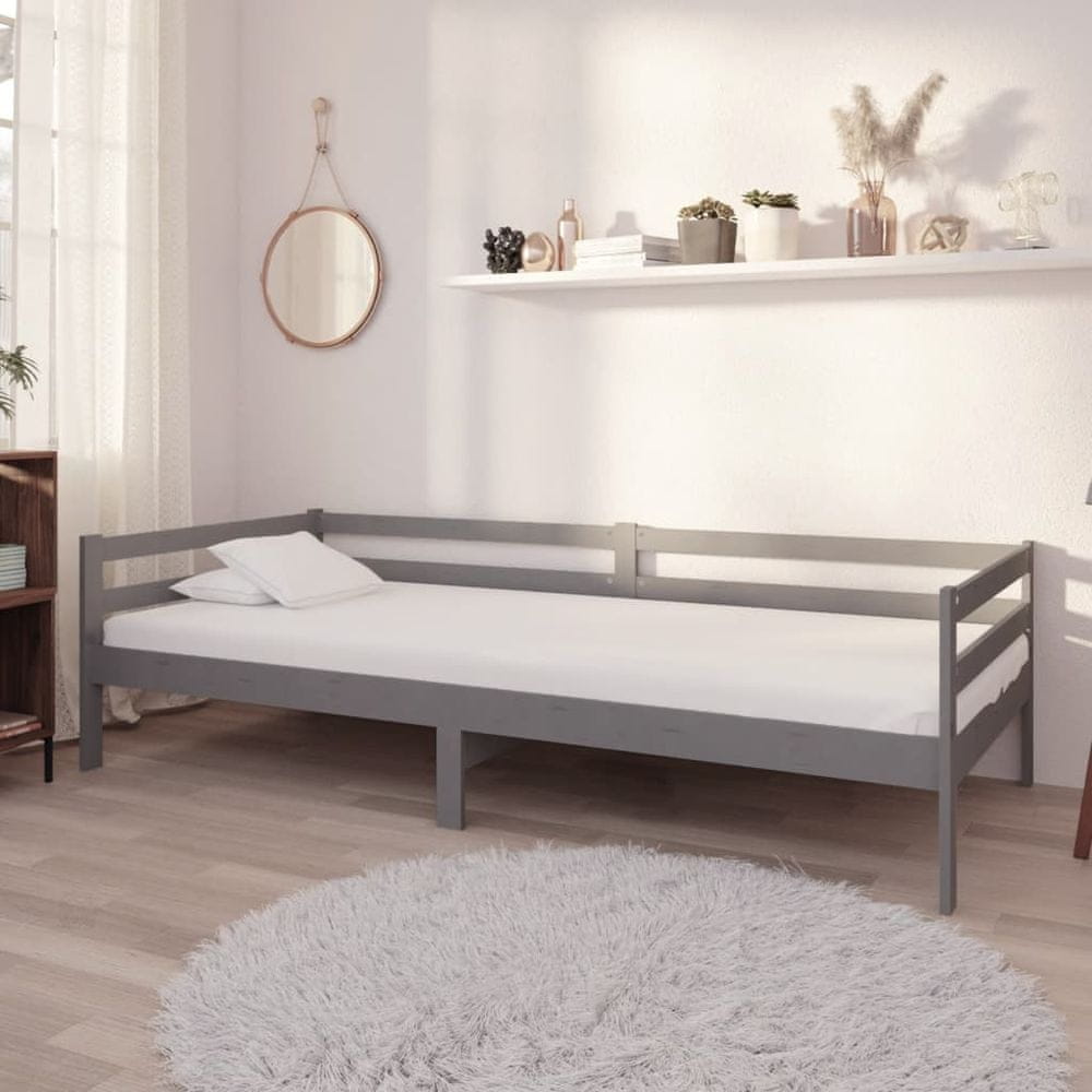 Vidaxl Denná posteľ s matracom 90x200 cm sivá borovicový masív