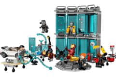LEGO Marvel Avengers 76216 Zbrojnica Iron Mana
