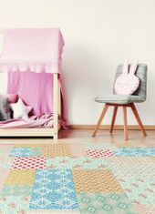 kobercomat.sk Módne vinylový koberec Patchwork rôznych kusov 150x225 cm 