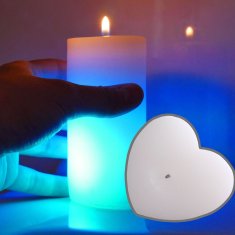 koryworld Kúzelná LED sviečka srdce 100g
