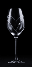 B. Bohemian Poháre na víno SPARKLING HEARTS 360 ml