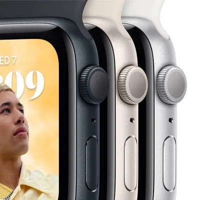 Inteligentné hodinky Apple Watch SE 2022 Retina displej monitorovanie tepu srdcovej činnosti hudobný prehrávač volanie notifikácia NFC platby Apple Pay hluk App Store